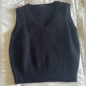 Brandy Melville Sweater Vest
